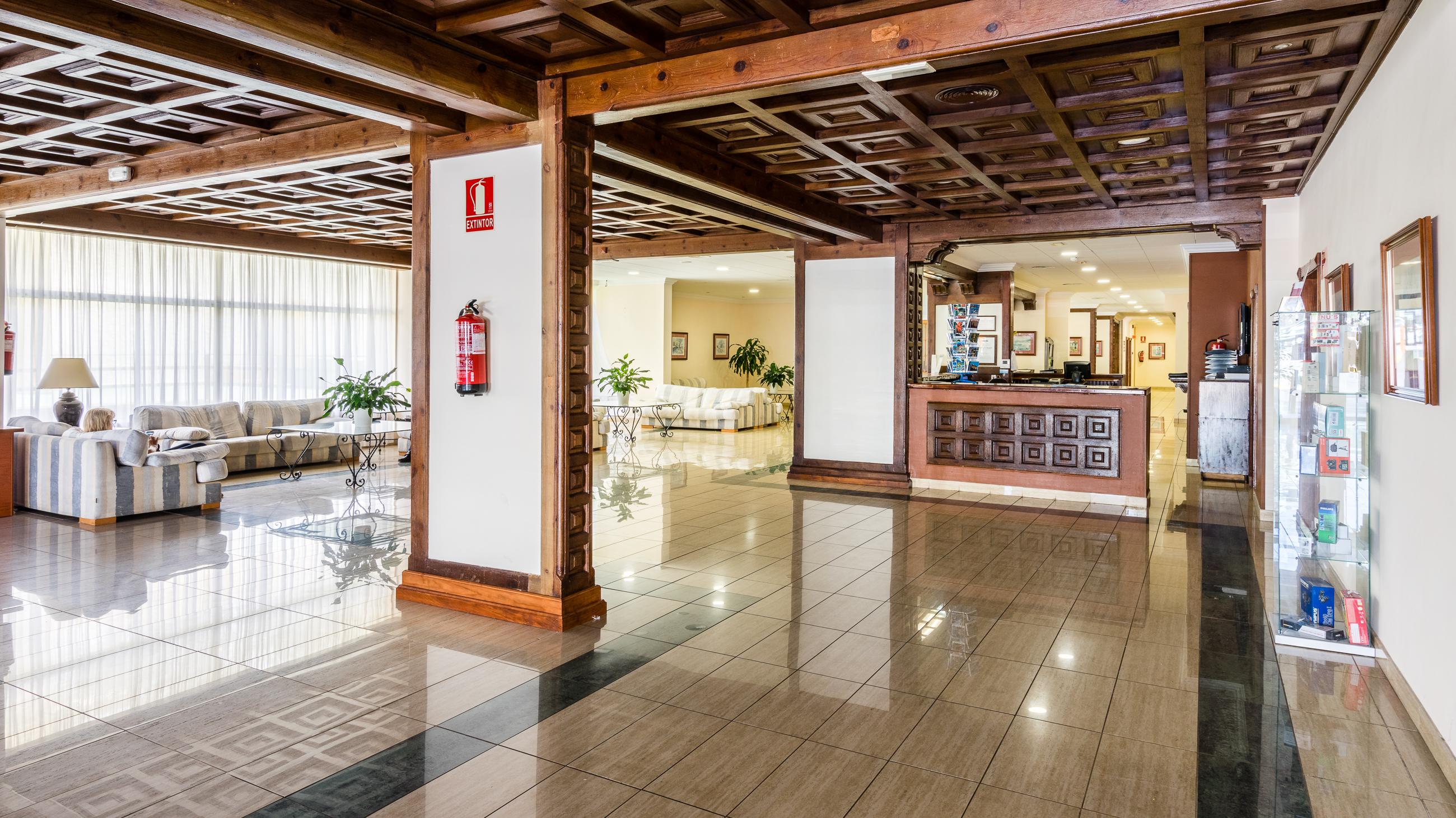 Complejo Bluesea Puerto Resort Compuesto Por Hotel Canarife Y Bonanza Palace Пуерто де ла Крус Екстериор снимка
