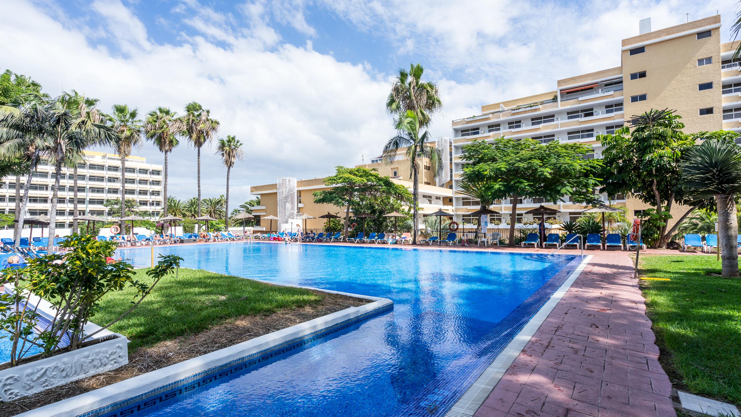 Complejo Bluesea Puerto Resort Compuesto Por Hotel Canarife Y Bonanza Palace Пуерто де ла Крус Екстериор снимка